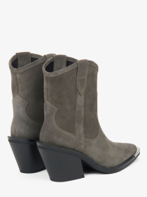 Ботинки и сапоги Estro ER00115973 модель 977792-3009 Фото