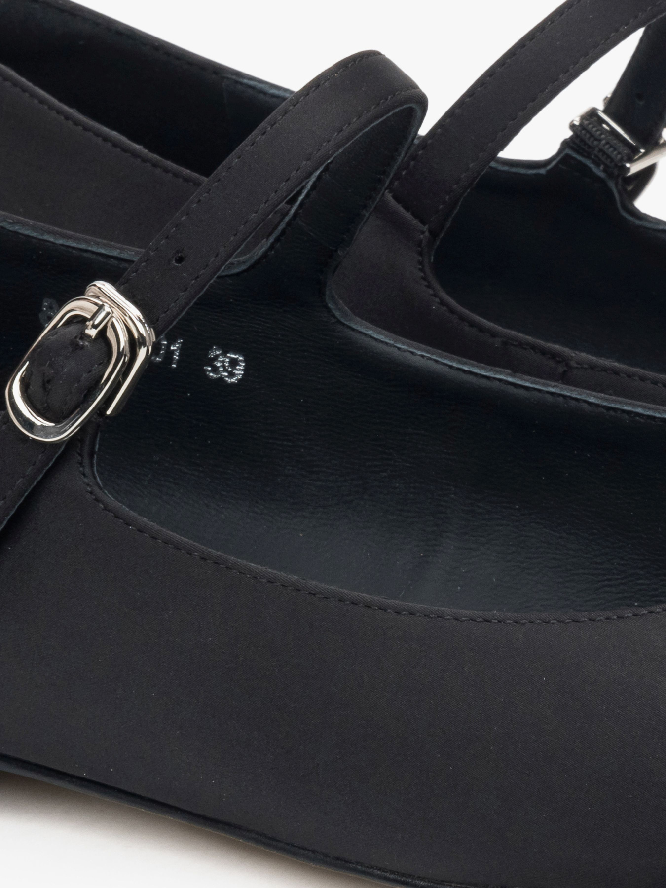 Туфлі та лофери Estro модель 803-1-01-0801 Фото