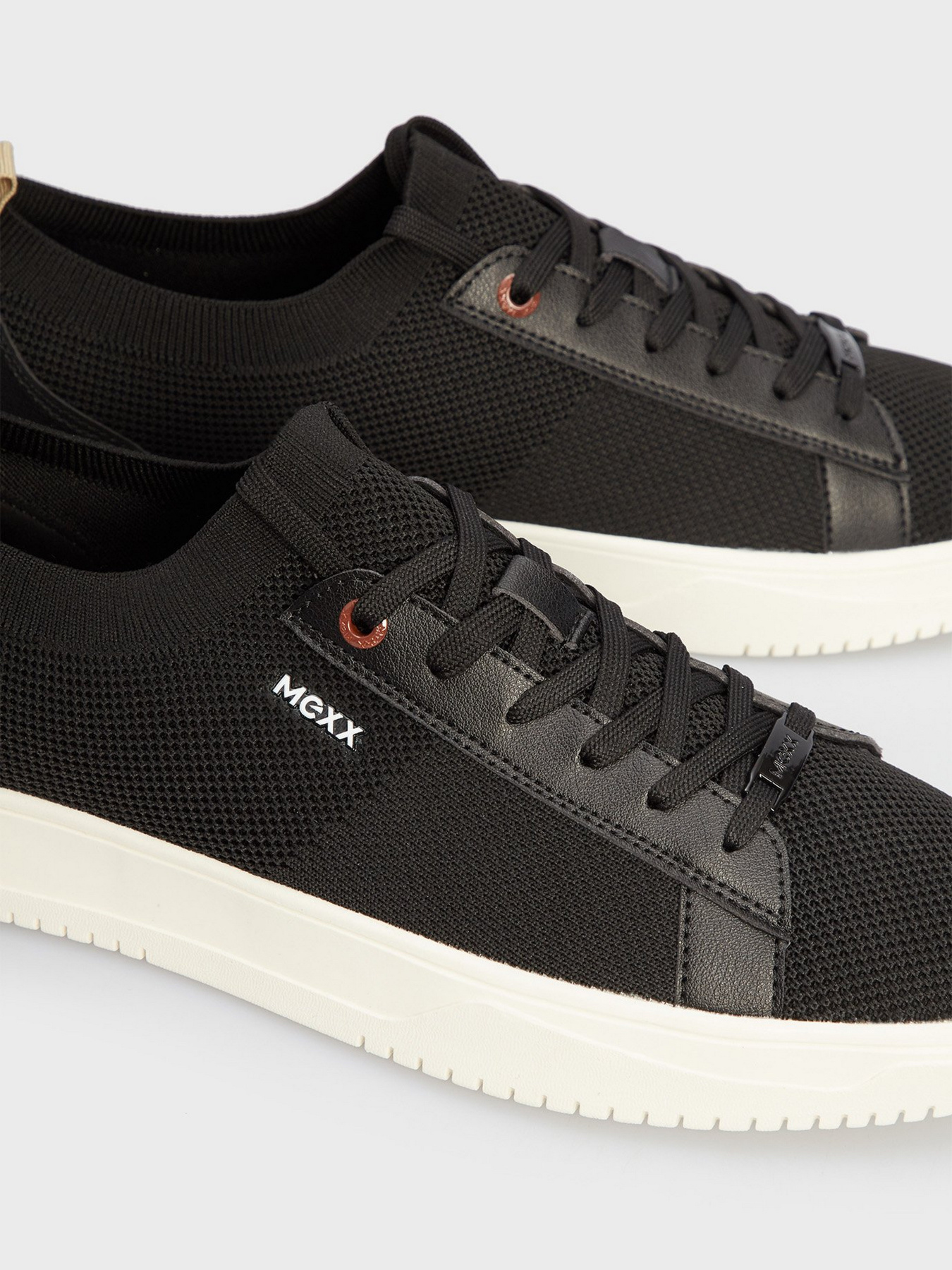 Кеды низкие MEXX модель MXWM003001M Кеды низкие MEXX модель MXWM003001M Фото