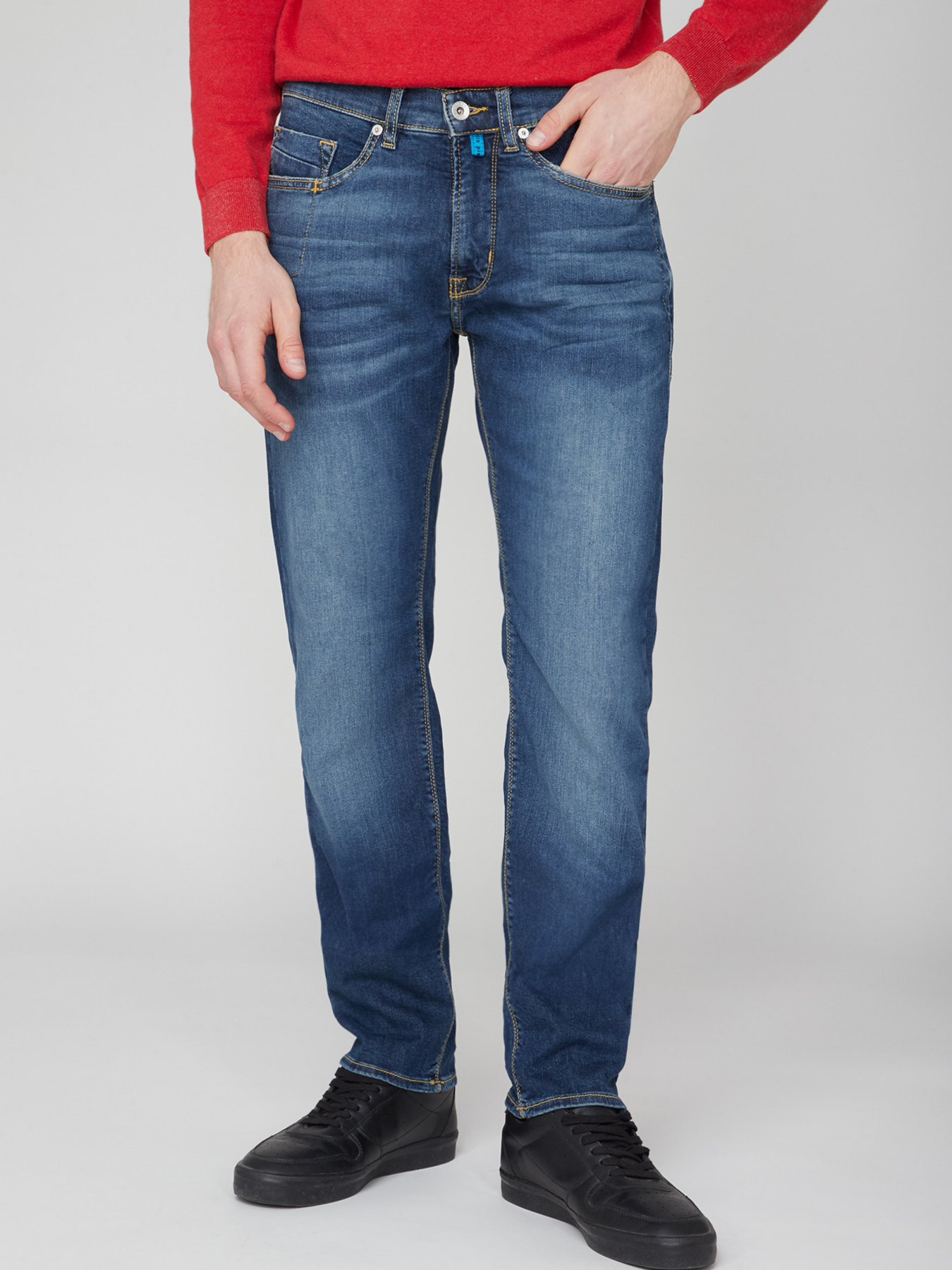 Зауженные джинсы Pierre Cardin модель C7 33110.7706.6829 Фото