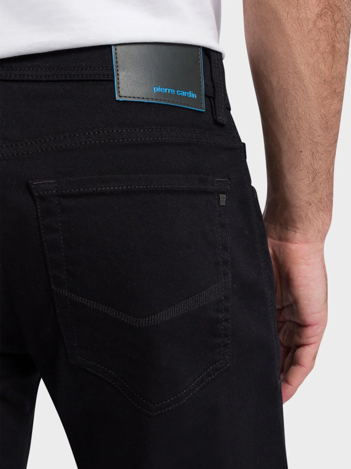 Зауженные джинсы Pierre Cardin модель C7 34510.8047.9800 Фото