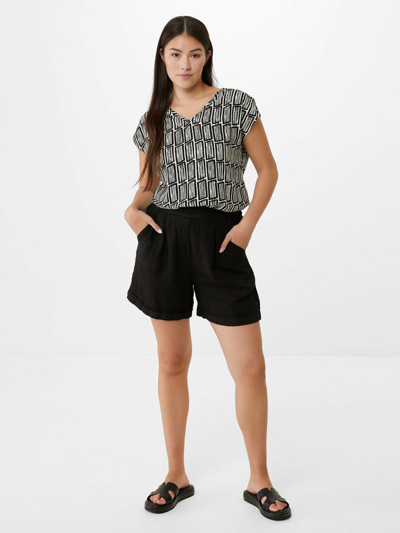 Повсякденні шорти MEXX модель SF1633033W Фото