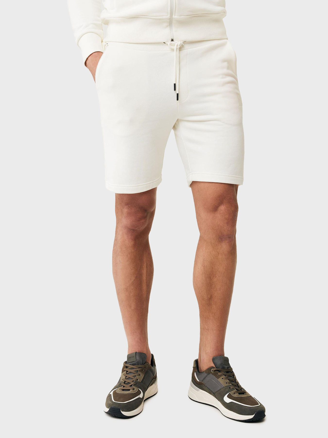 Повсякденні шорти MEXX модель MF007300441M Фото