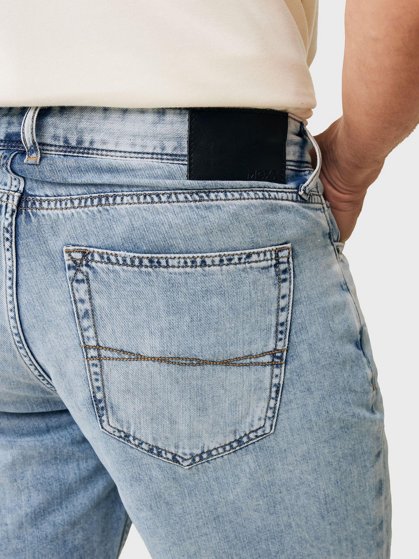 Джинсовые шорты MEXX модель MF006200951M Фото