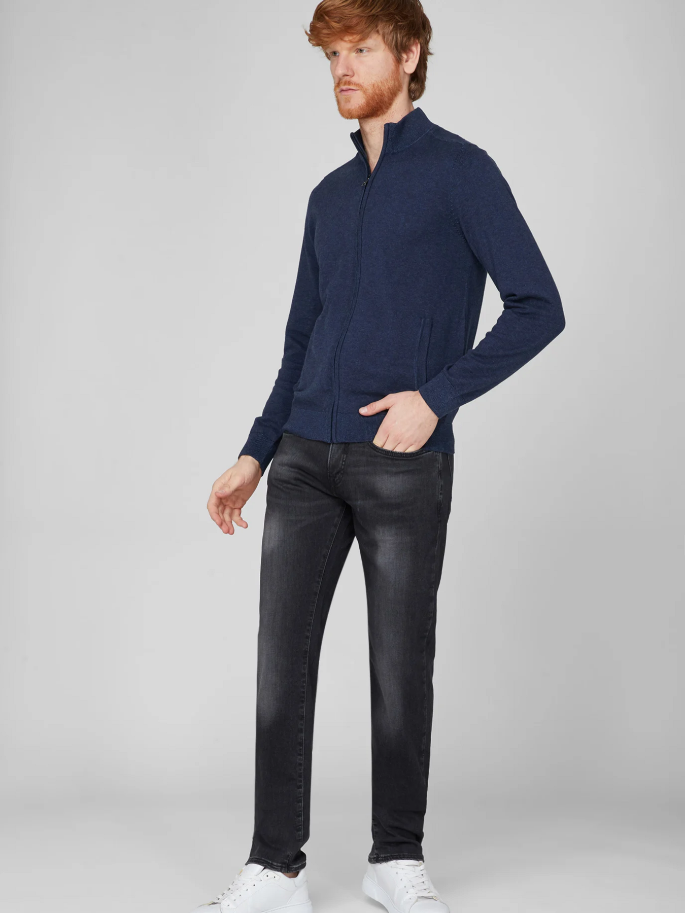 Зауженные джинсы Pierre Cardin модель C7 35530.8052.9807 Фото