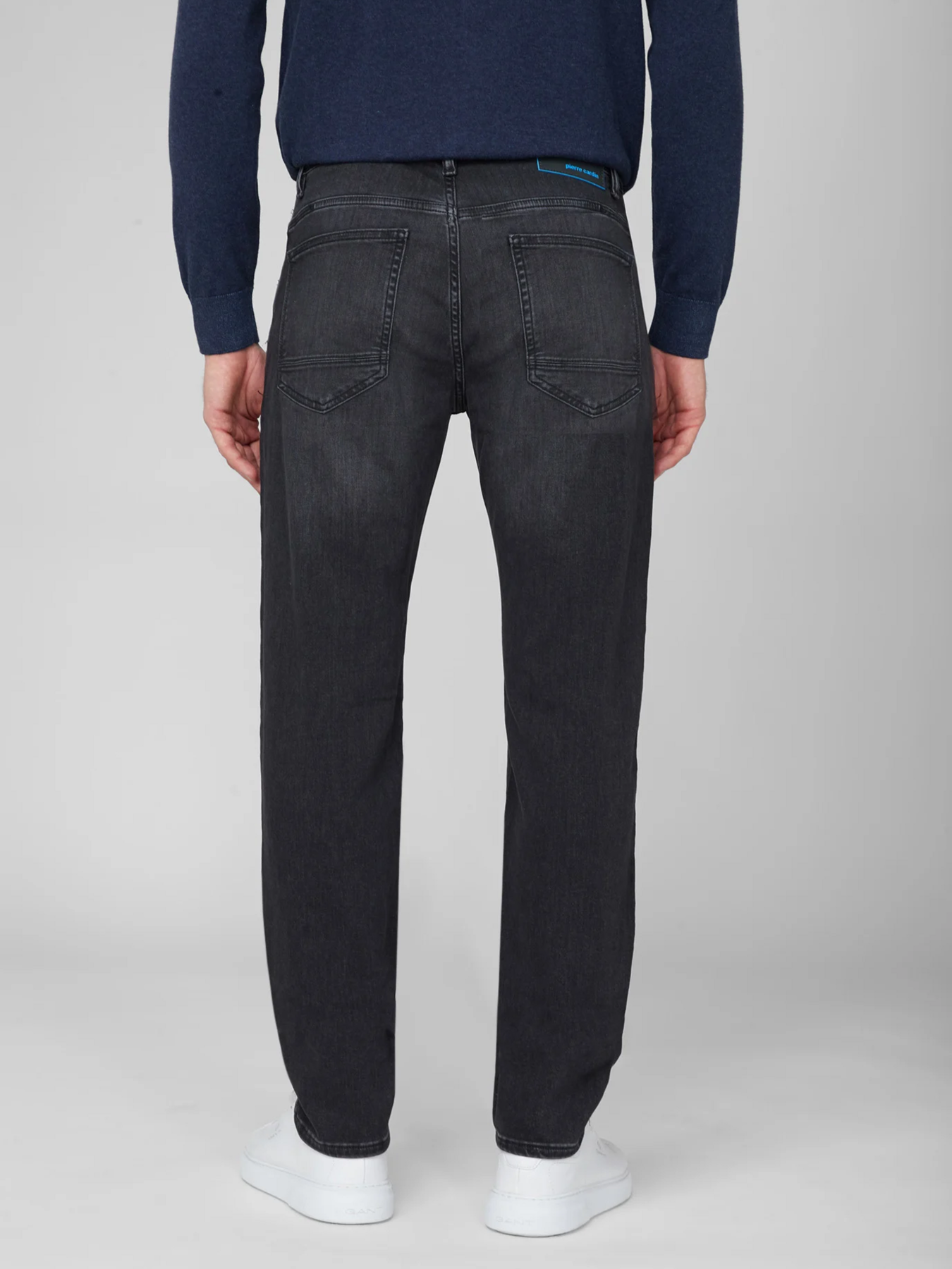 Зауженные джинсы Pierre Cardin модель C7 35530.8052.9807 Фото