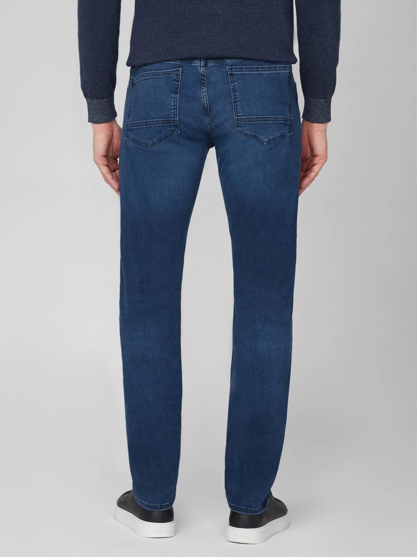 Зауженные джинсы Pierre Cardin модель C7 35530.8072.6819 Зауженные джинсы Pierre Cardin модель C7 35530.8072.6819 Фото