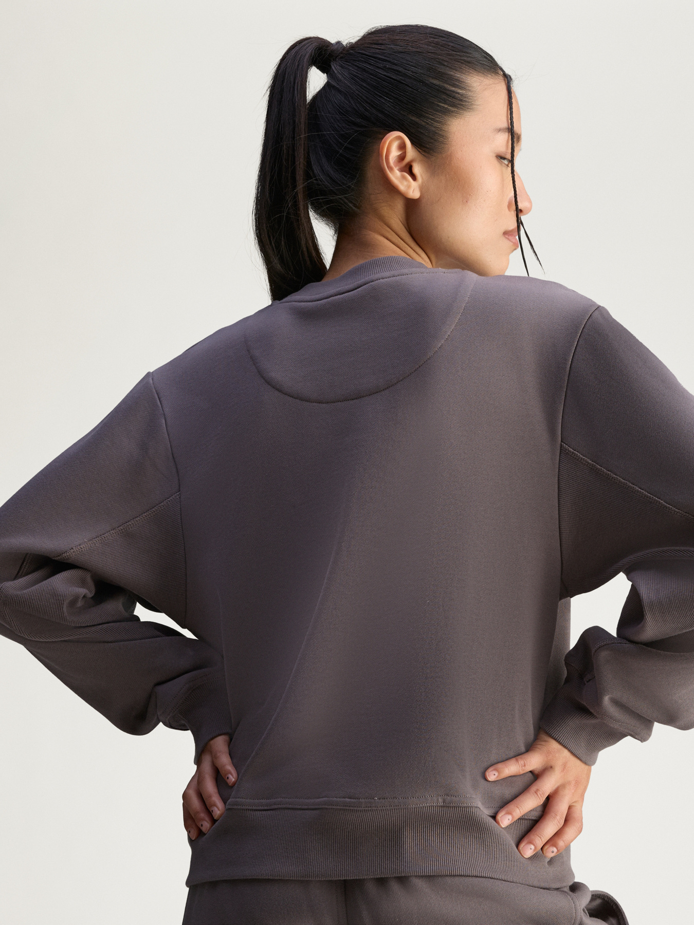 Свитшот Adidas модель JW4692 Фото