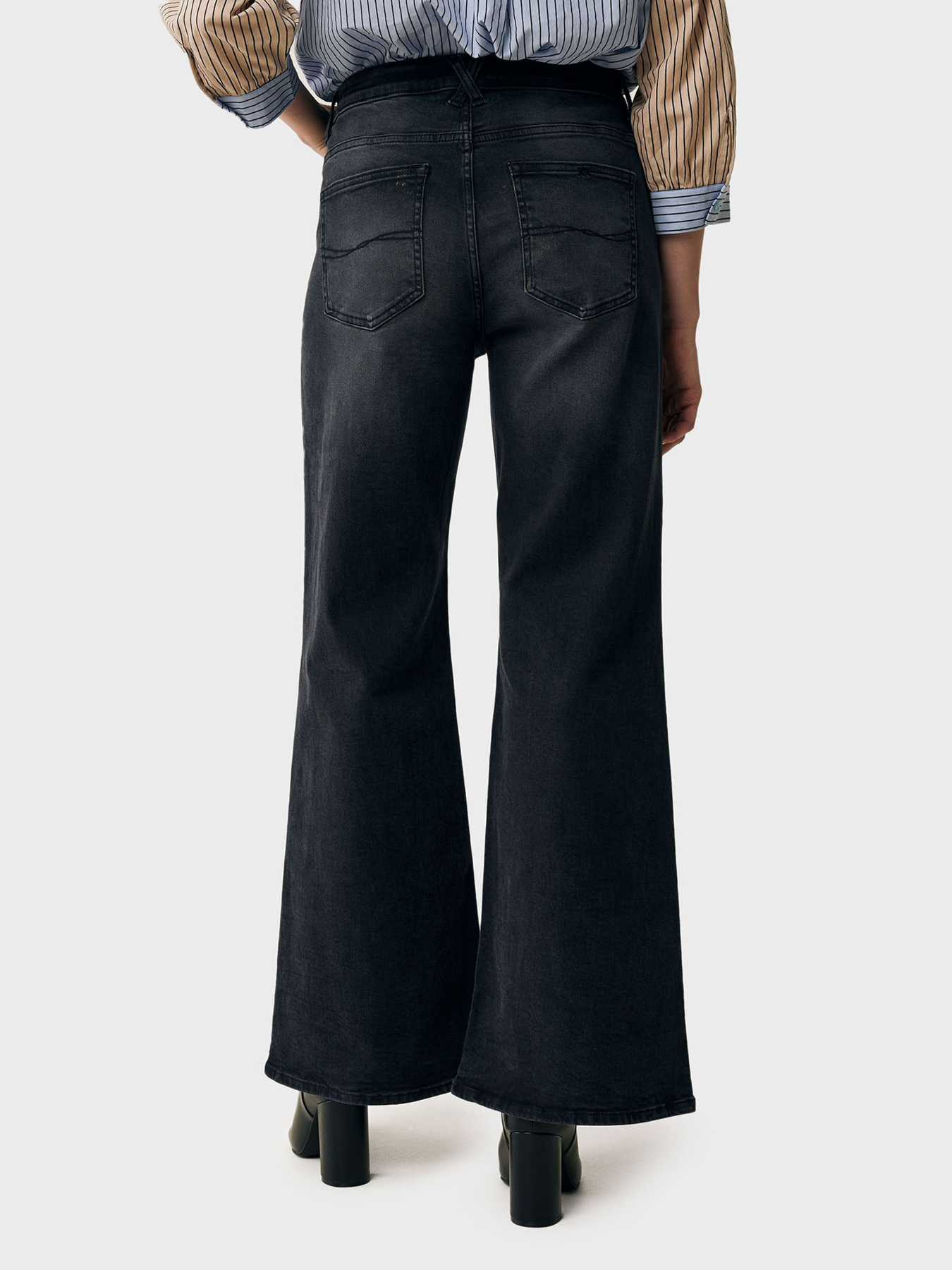 Джинсы MEXX модель MF006202143W Фото