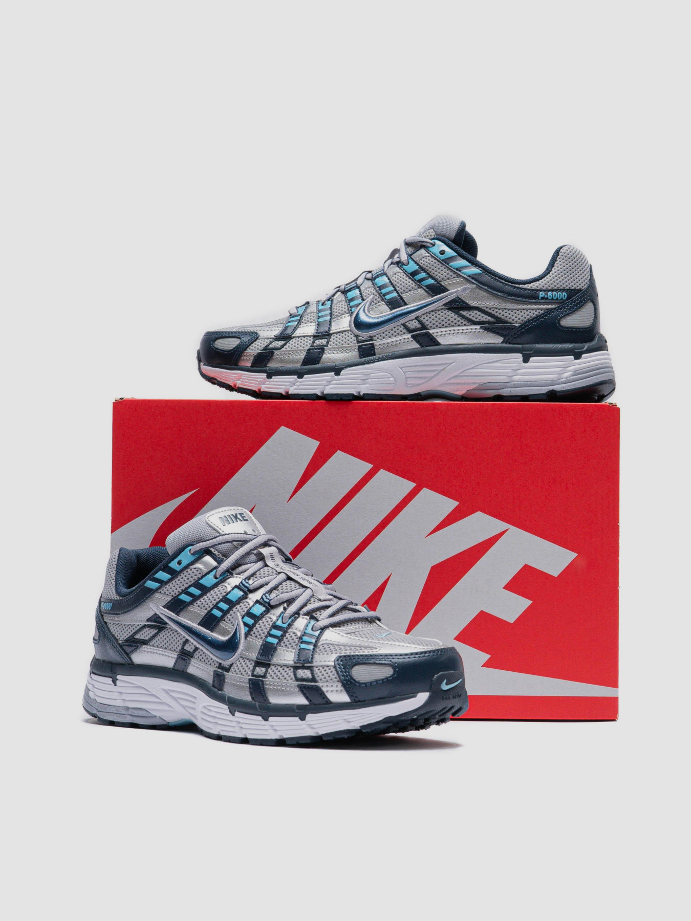 Кроссовки повседневные NIKE P-6000 модель CD6404-402 Кроссовки повседневные NIKE P-6000 модель CD6404-402 Фото