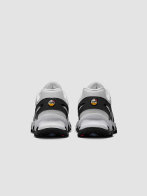 Кроссовки NIKE Air Max Dn8 модель FQ7860-100 Фото