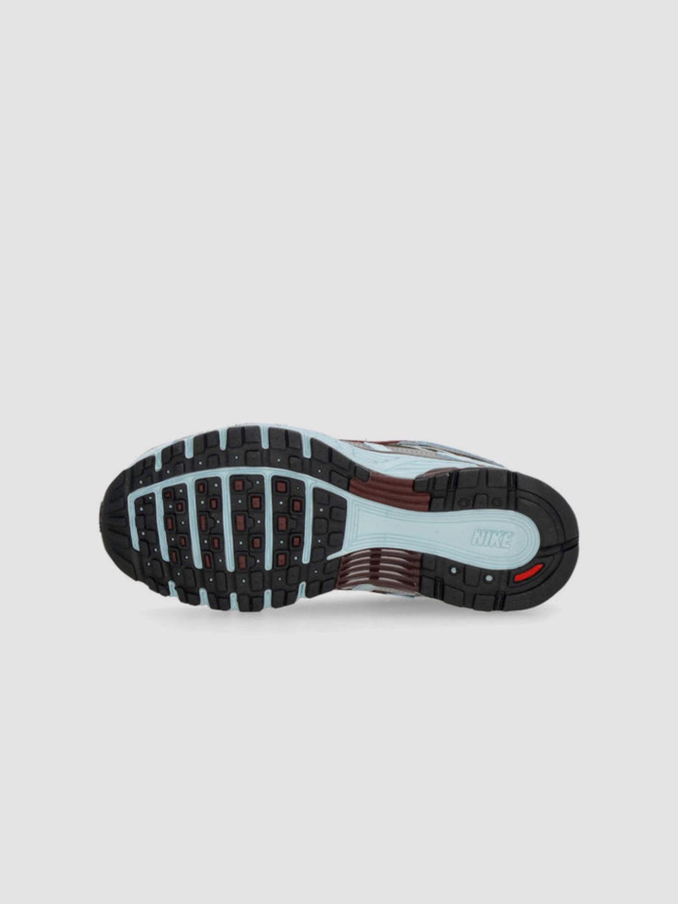 Кросівки NIKE P-6000 модель HV2521-400 Фото