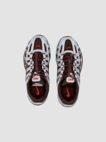 Кросівки NIKE P-6000 модель HV2521-400 Фото