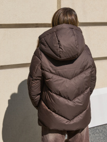 Пуховик MilaNova модель Куртка К-350 шоколадный Фото