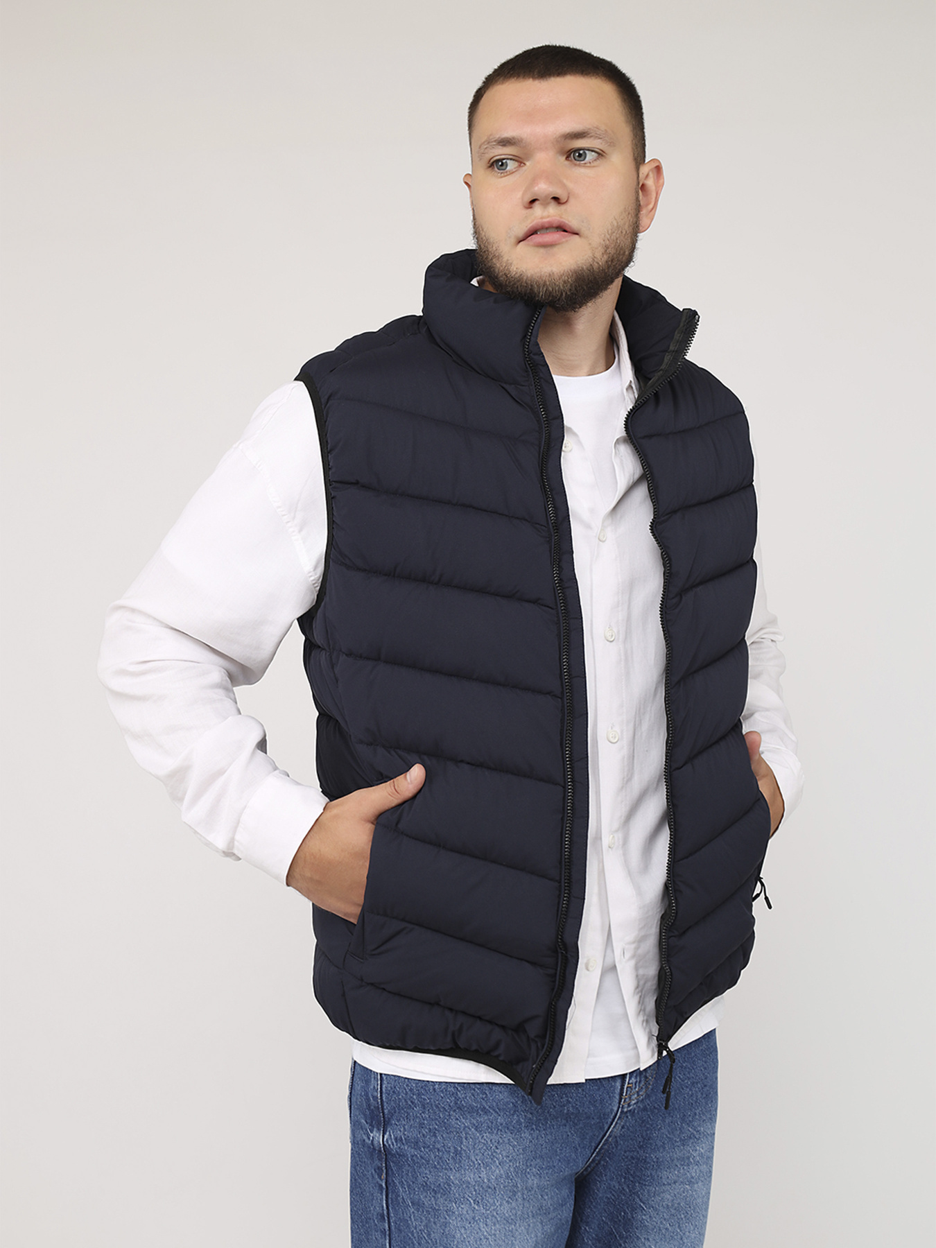 Утеплений жилет YUKI модель ЦБ-00276115 Утеплений жилет YUKI модель ЦБ-00276115 Фото