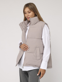 Утепленный жилет YUKI модель ЦБ-00277852 Фото