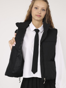 Утепленный жилет YUKI модель ЦБ-00277853 Фото