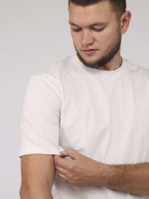 Футболка YUKI модель ЦБ-00280145 Фото