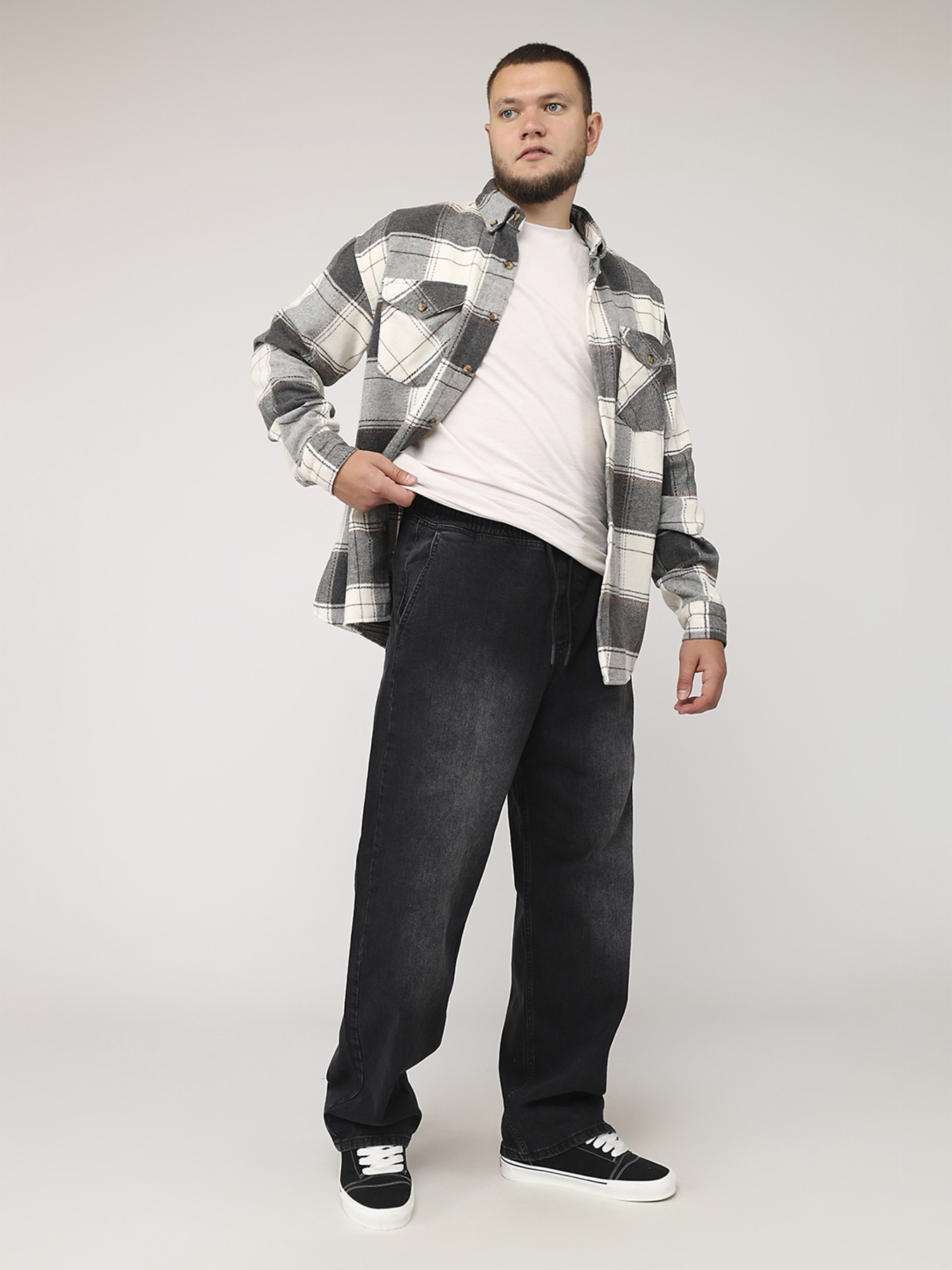 Джинси мом YUKI модель ЦБ-00280657 Фото