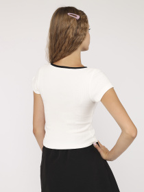 Футболка YUKI модель ЦБ-00280986 Футболка YUKI модель ЦБ-00280986 Фото