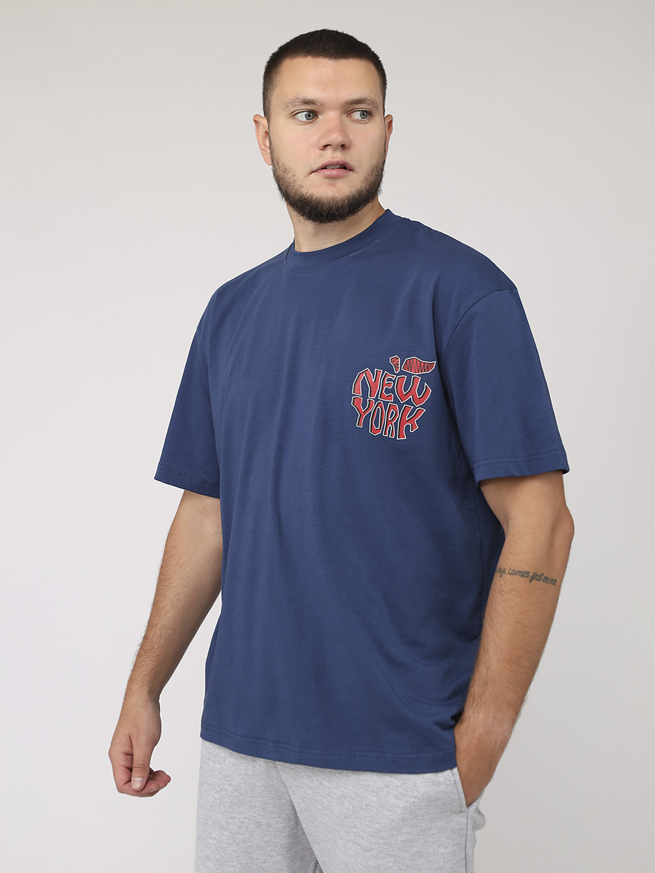 Футболка YUKI модель ЦБ-00281923 Футболка YUKI модель ЦБ-00281923 Фото