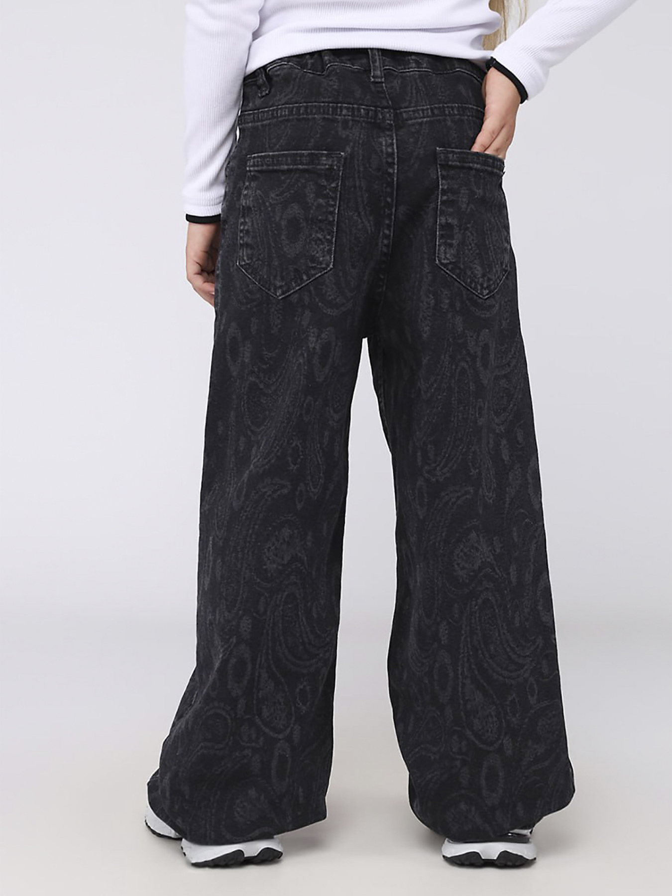 Широкие джинсы YUKI модель ЦБ-00282010 Фото