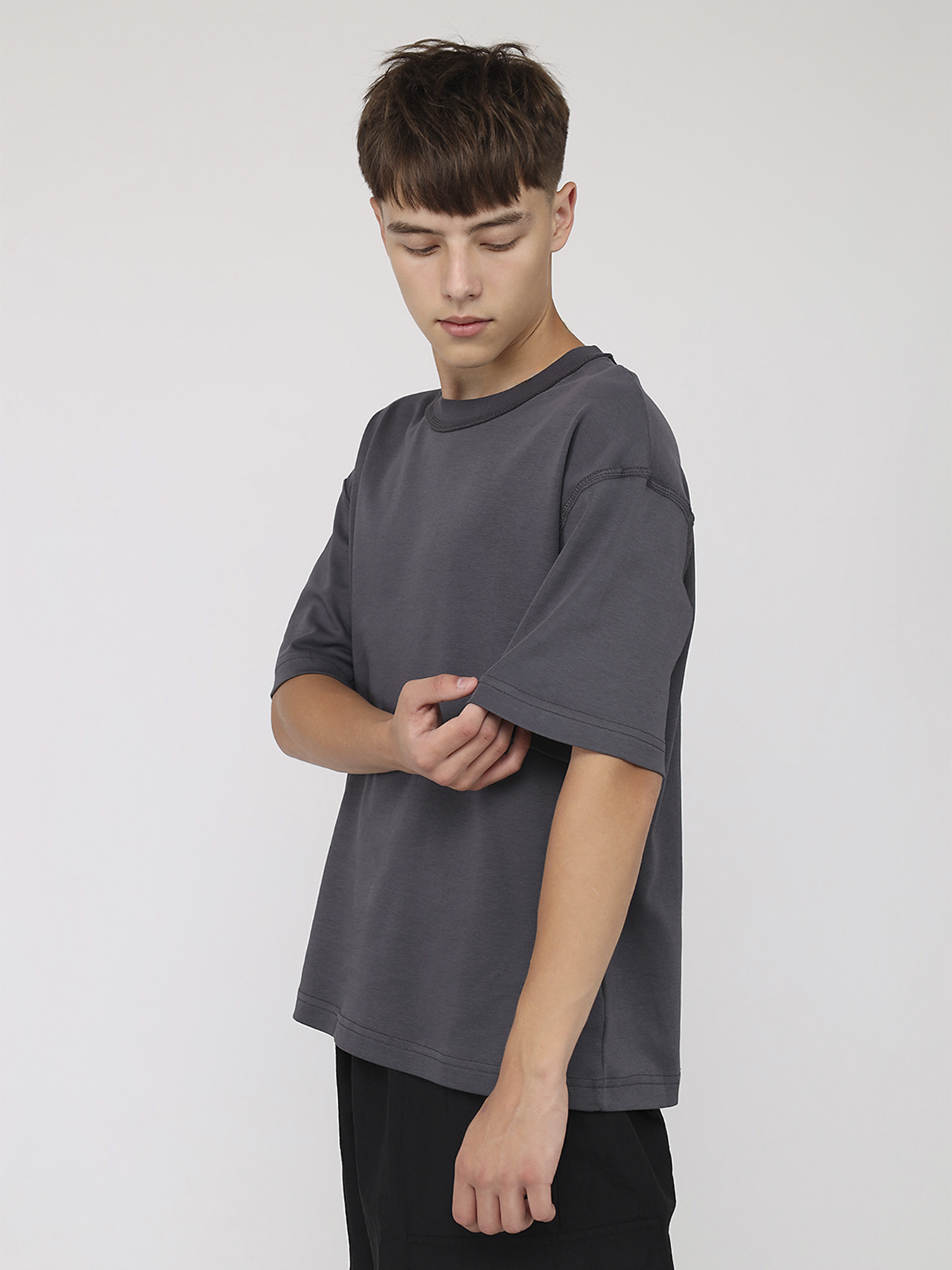 Футболка YUKI модель ЦБ-00282085 Футболка YUKI модель ЦБ-00282085 Фото