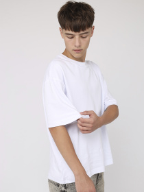 Футболка YUKI модель ЦБ-00282086 Фото