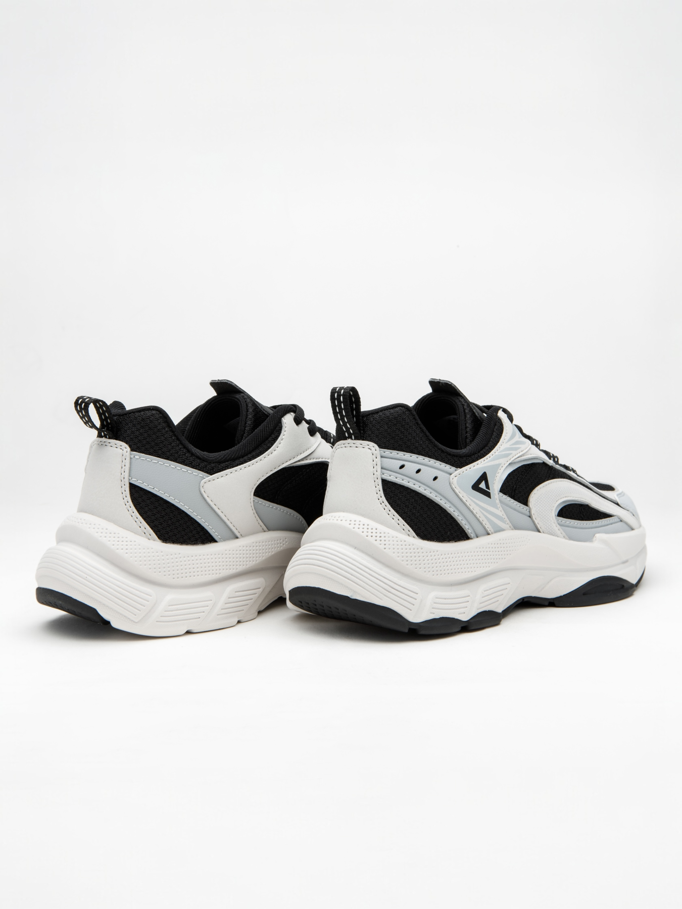 Кроссовки Peak модель E234478E-LTG Фото