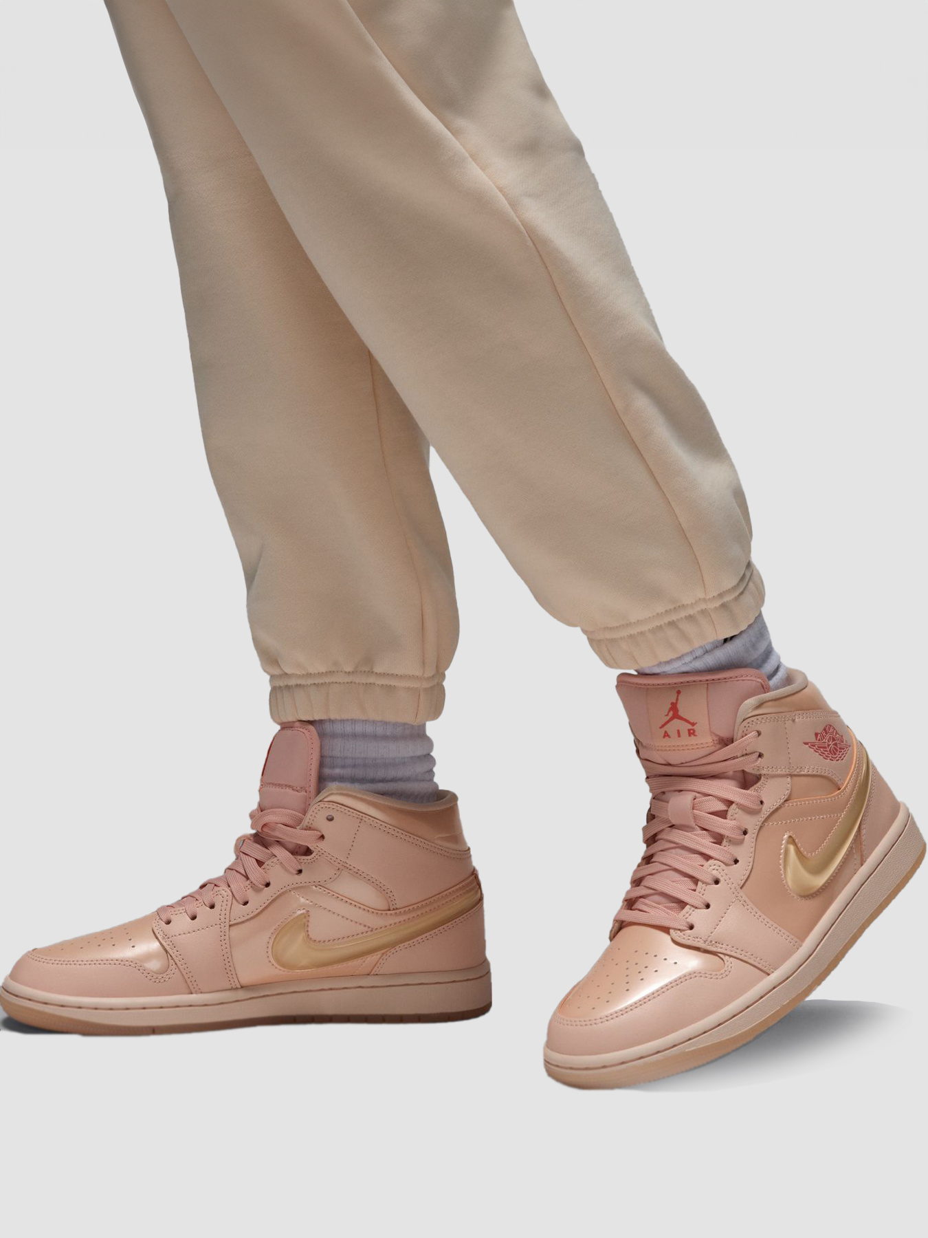 Джоггеры Jordan W J Flt Flc модель FV7059-838 Фото