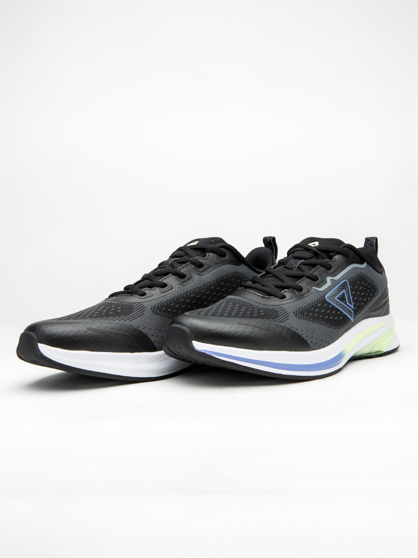 Кроссовки для бега Peak модель ET41147H-BLA Фото