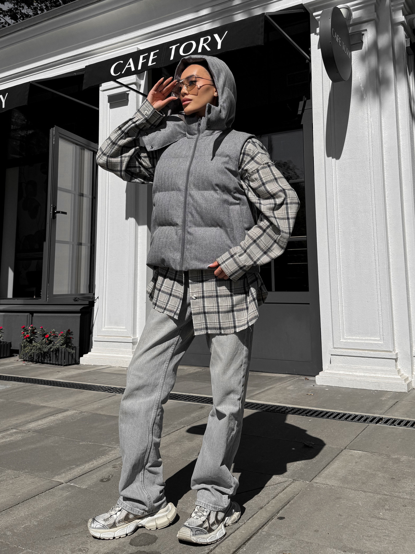 Жилет с утеплителем Jadone Fashion модель Zhylet_Ark_siryy Фото