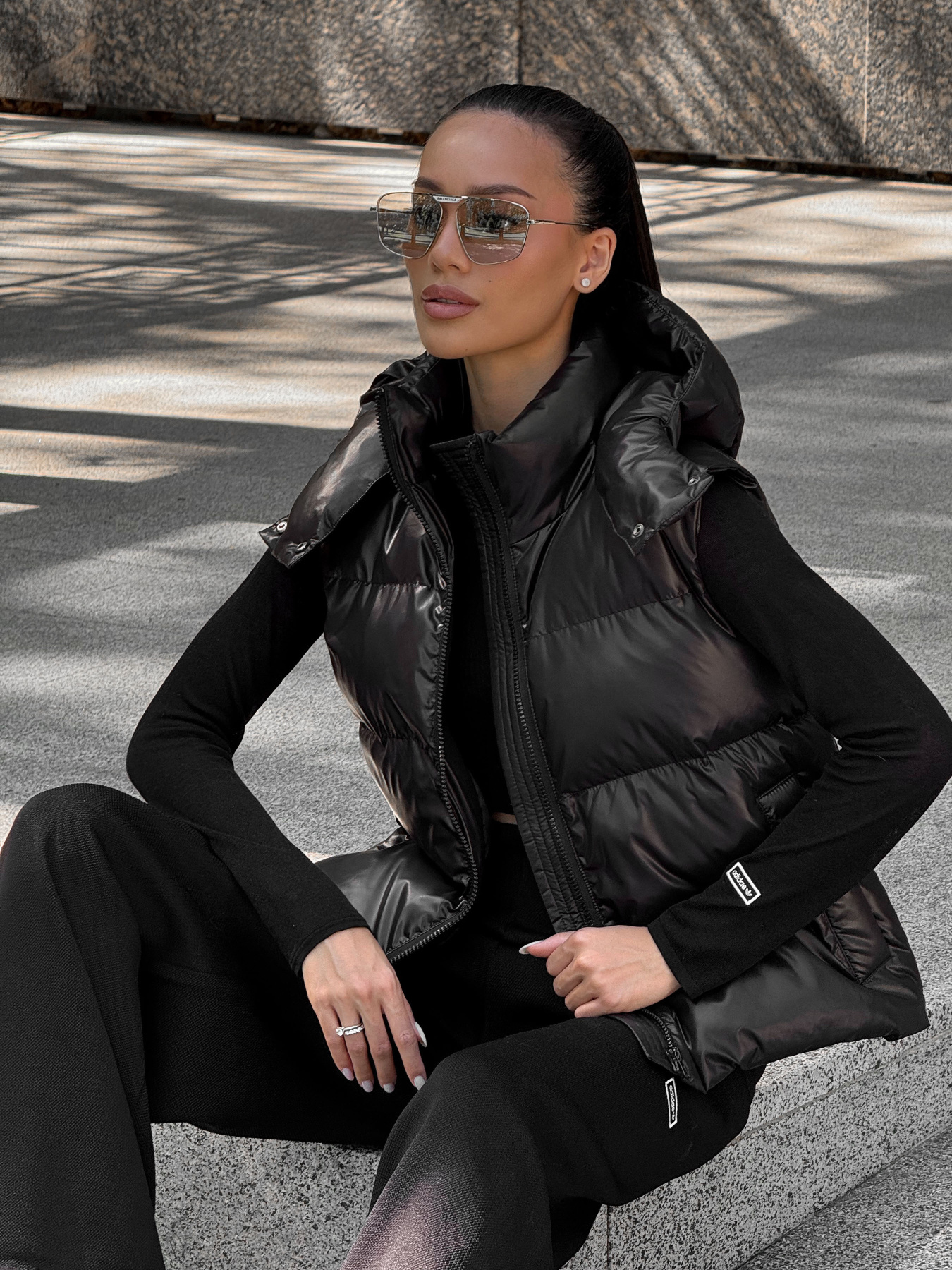 Утепленный жилет Jadone Fashion модель Zhylet_Kul_chorne Фото