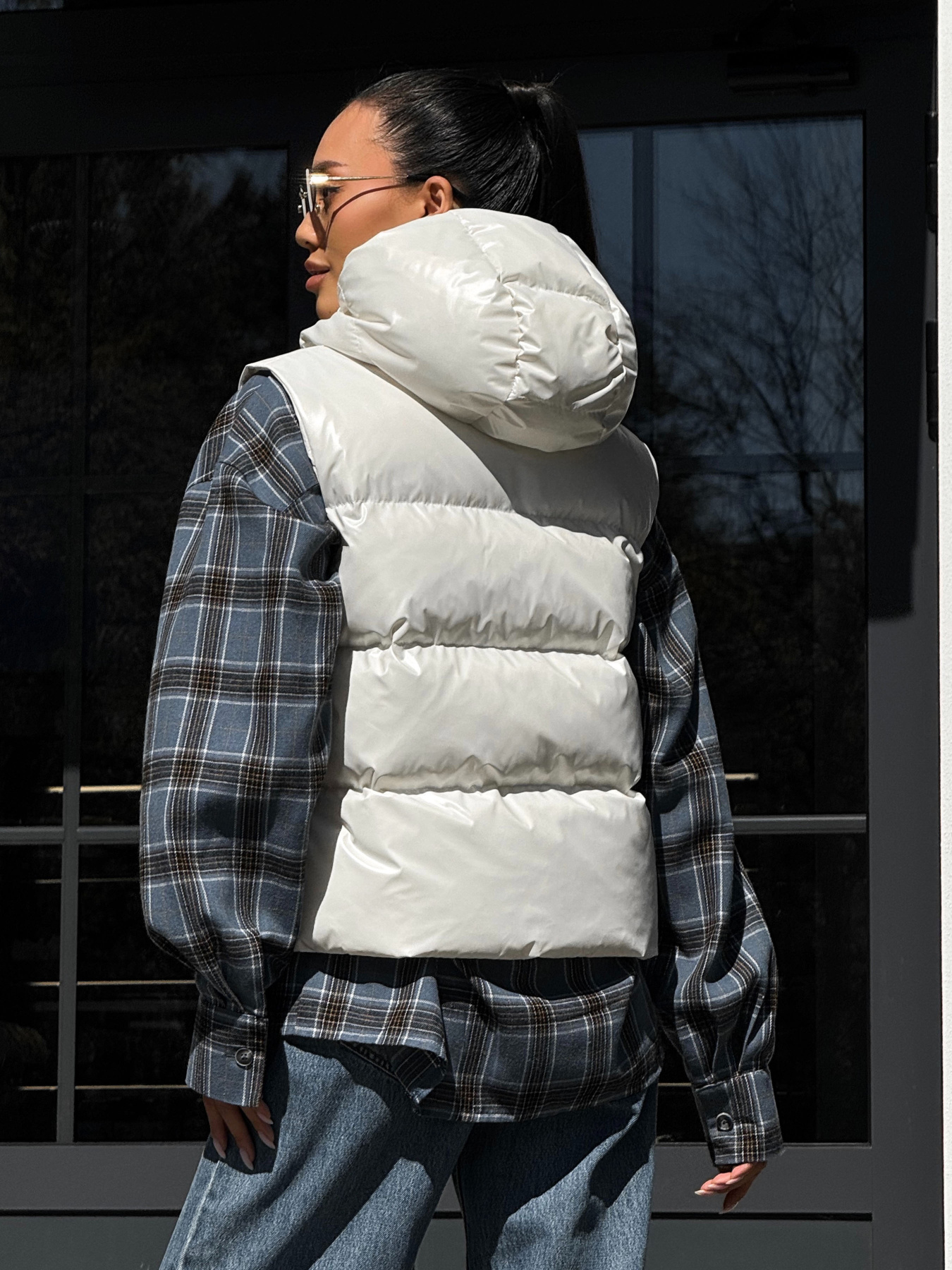 Утепленный жилет Jadone Fashion модель Zhylet_Kul_bile Фото