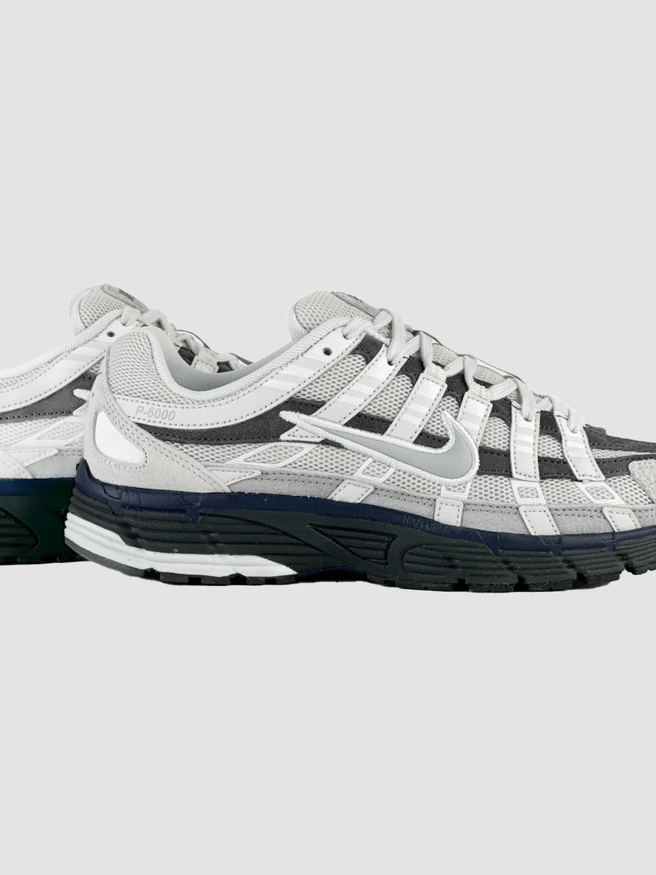 Кроссовки NIKE P-6000 модель IB3081-001 Фото