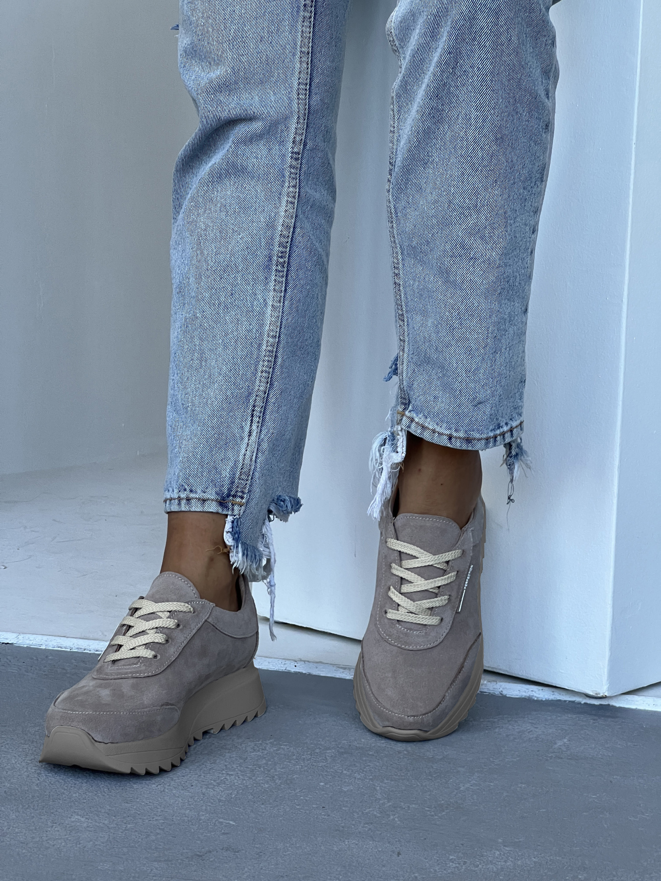 Кроссовки INNOE модель 777524 Фото