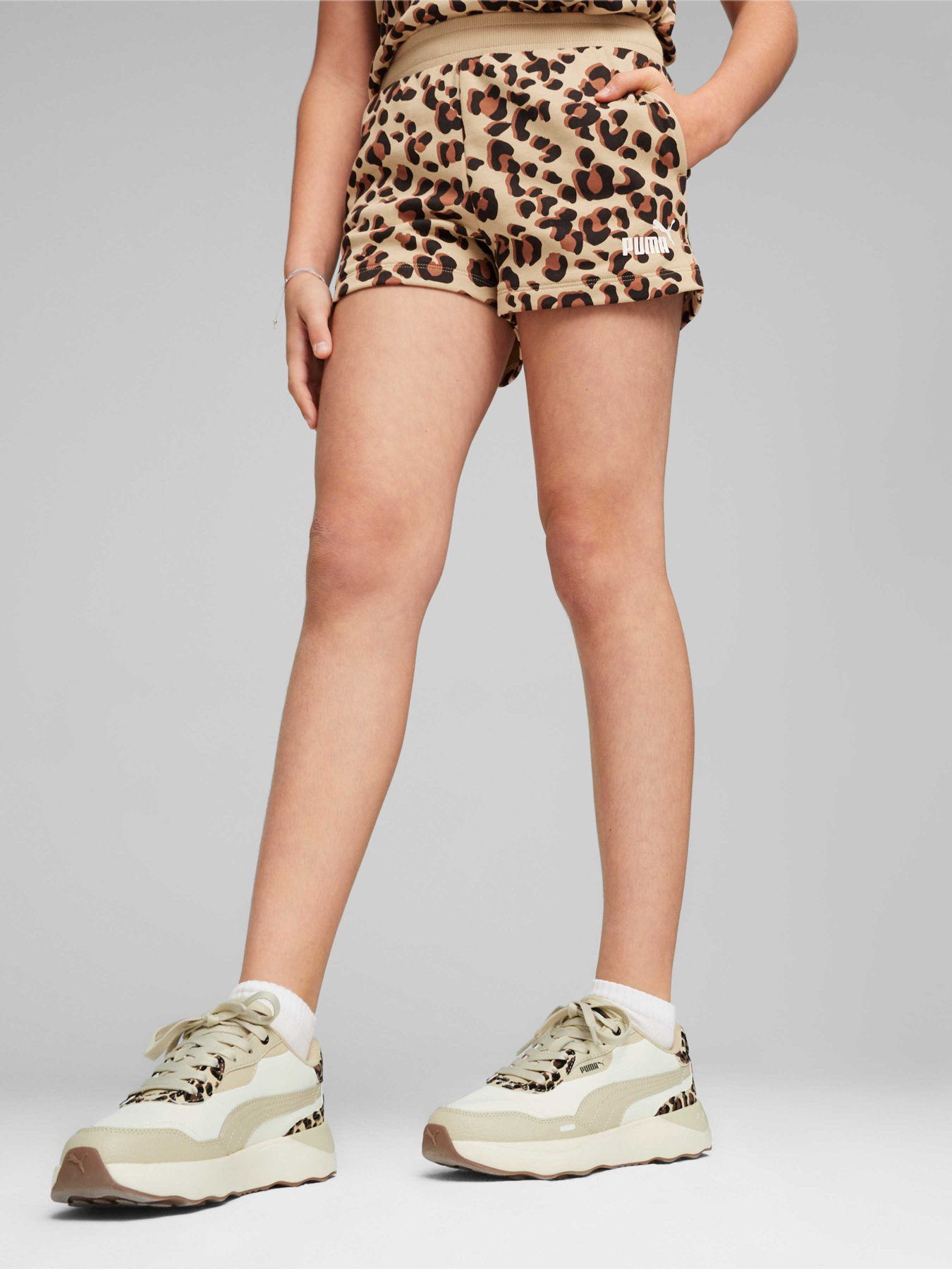 Повсякденні шорти PUMA Ess+ Animal Shorts модель 679414 Повсякденні шорти PUMA Ess+ Animal Shorts модель 679414 Фото