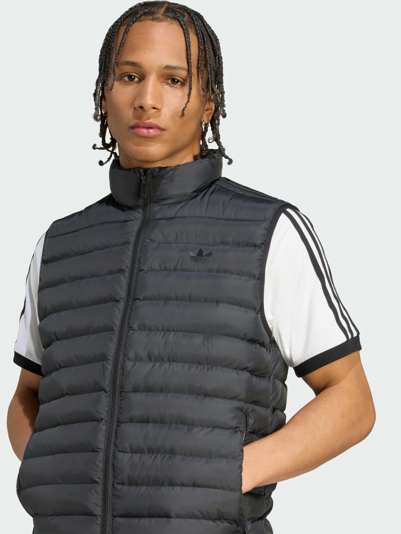 Жилет с утеплителем Adidas модель JW5845 Фото