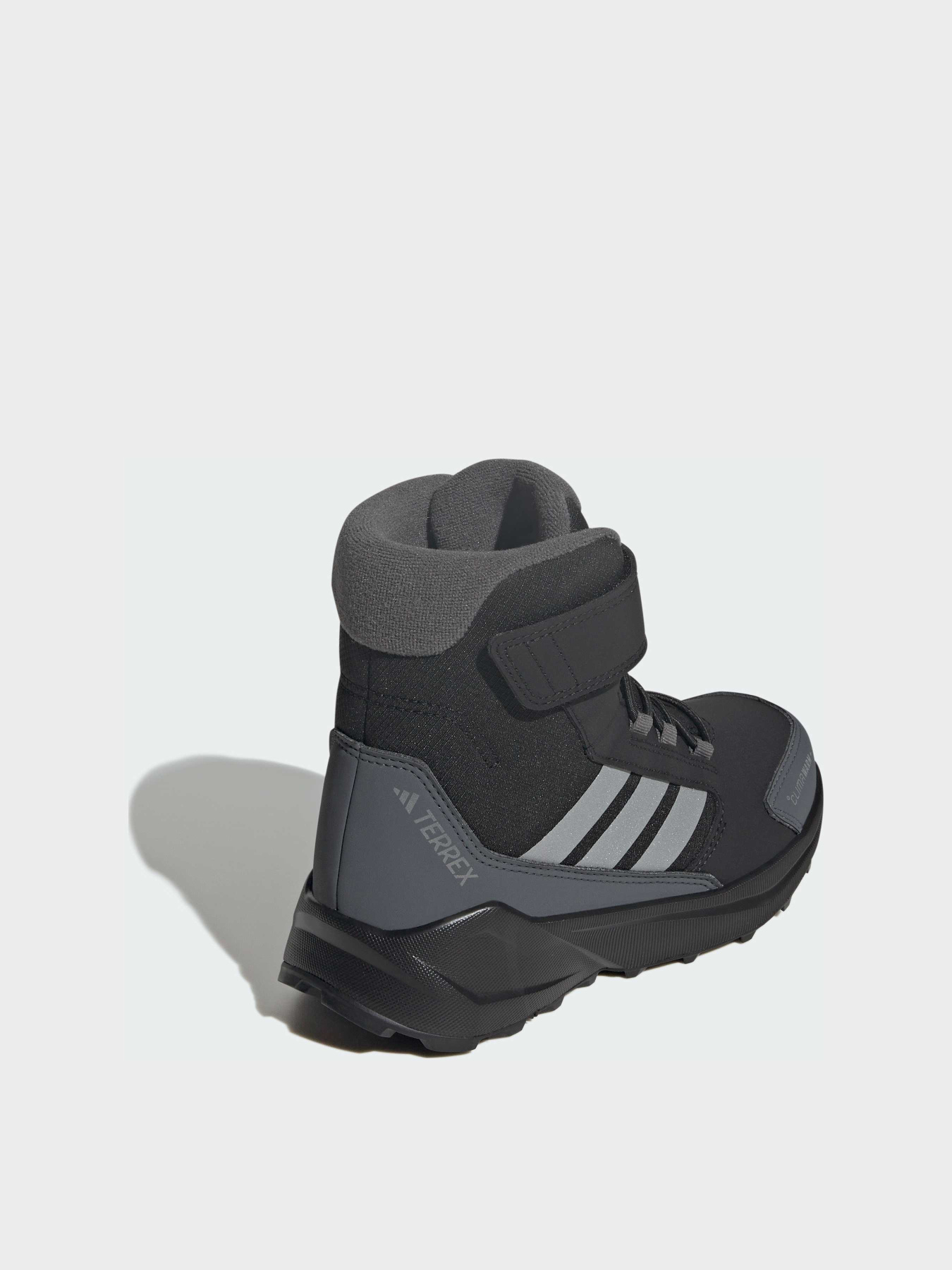 Кросівки для туризму|Outdoor Adidas модель JH5512 Фото