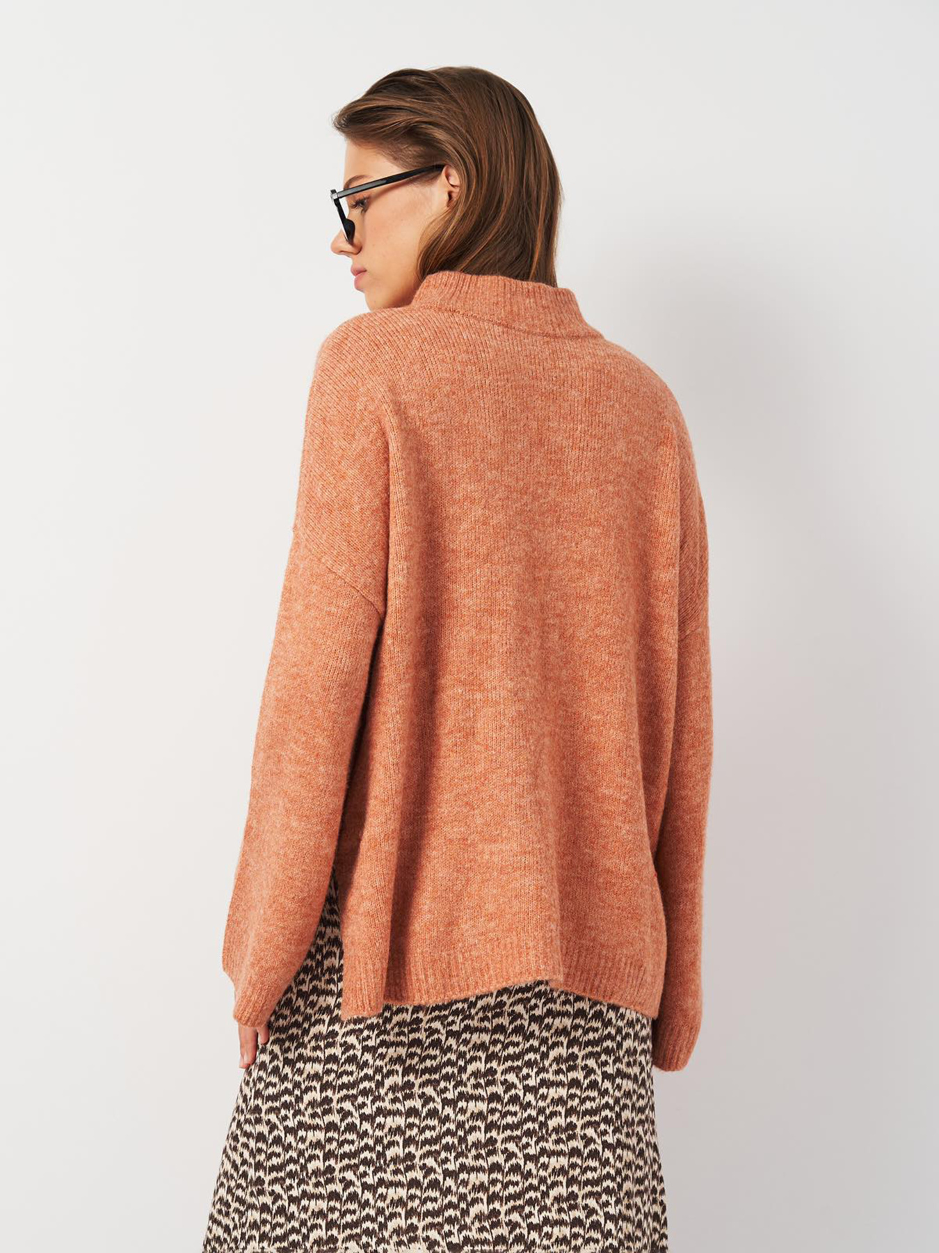 Кофты и свитера H&M модель 2001004ral_Кирпичный Фото