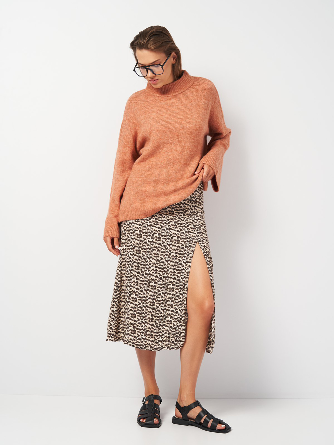 Худі та світшоти H&M модель 2001004ral_Кирпичный Фото