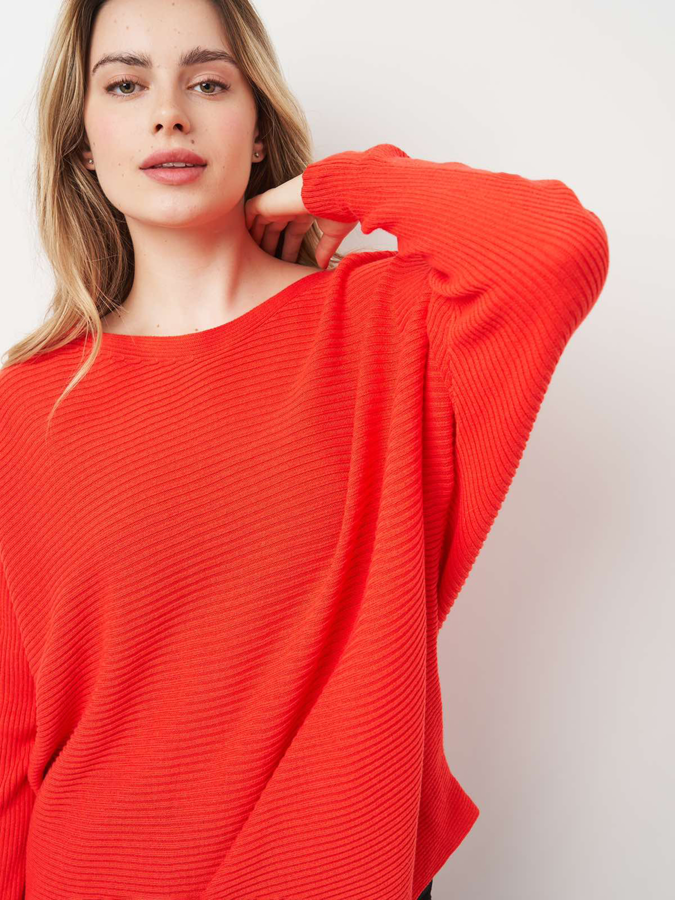 Худи и свитшоты H&M модель 5553006ral_Красный Худи и свитшоты H&M модель 5553006ral_Красный Фото