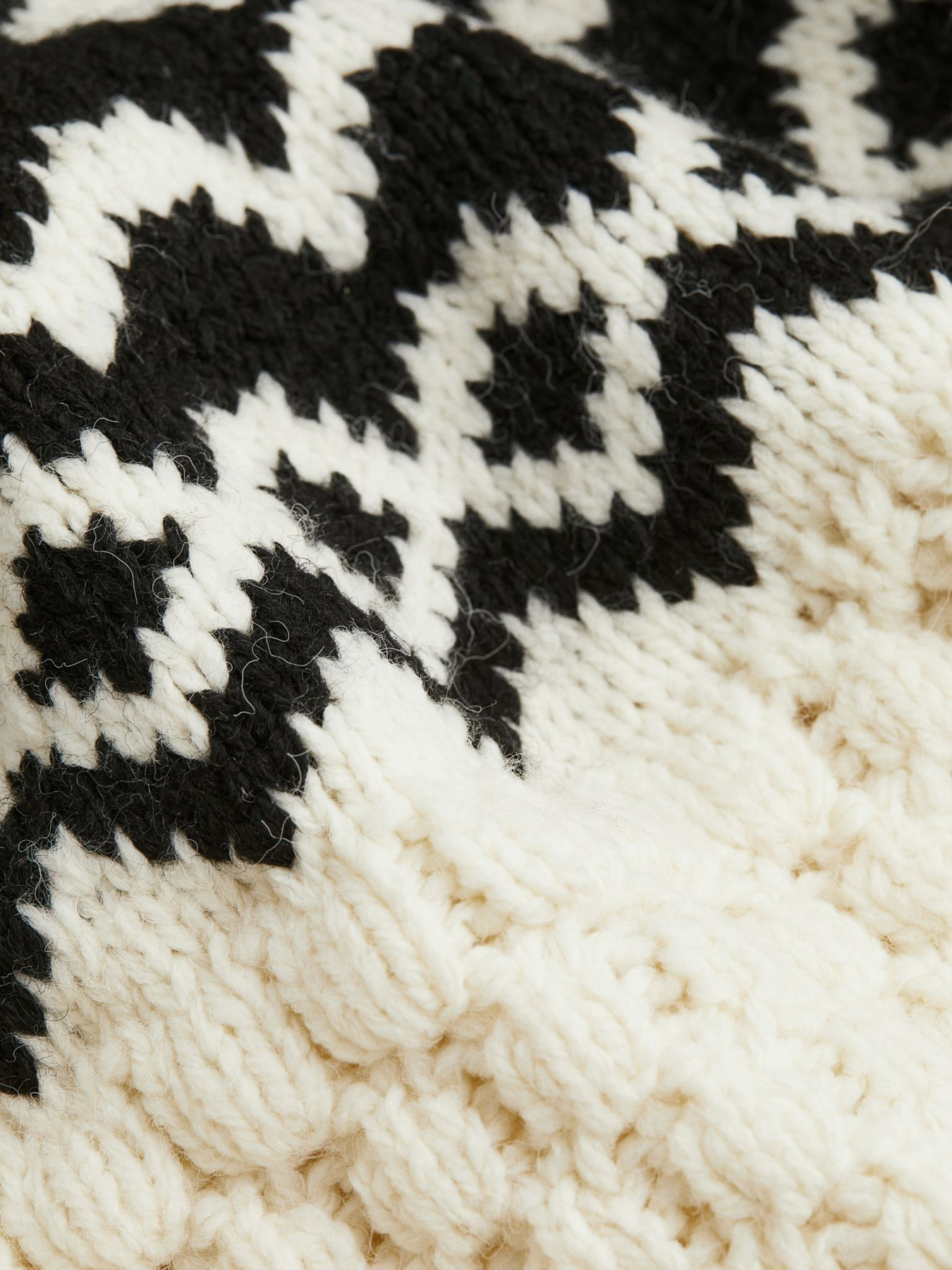 Худі та світшоти H&M модель 11217006wer_Черно-белый Фото