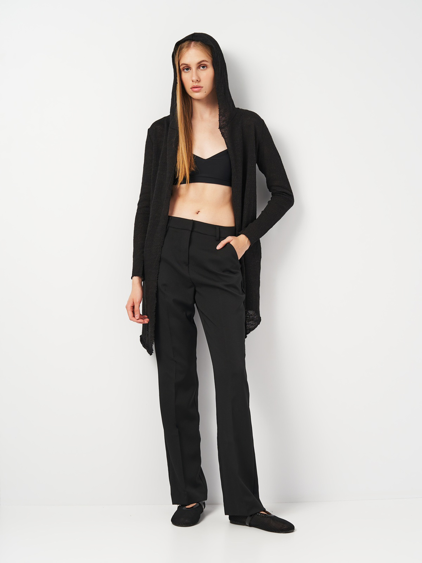 Кофти та светри H&M модель 2001010ral_Черный Фото