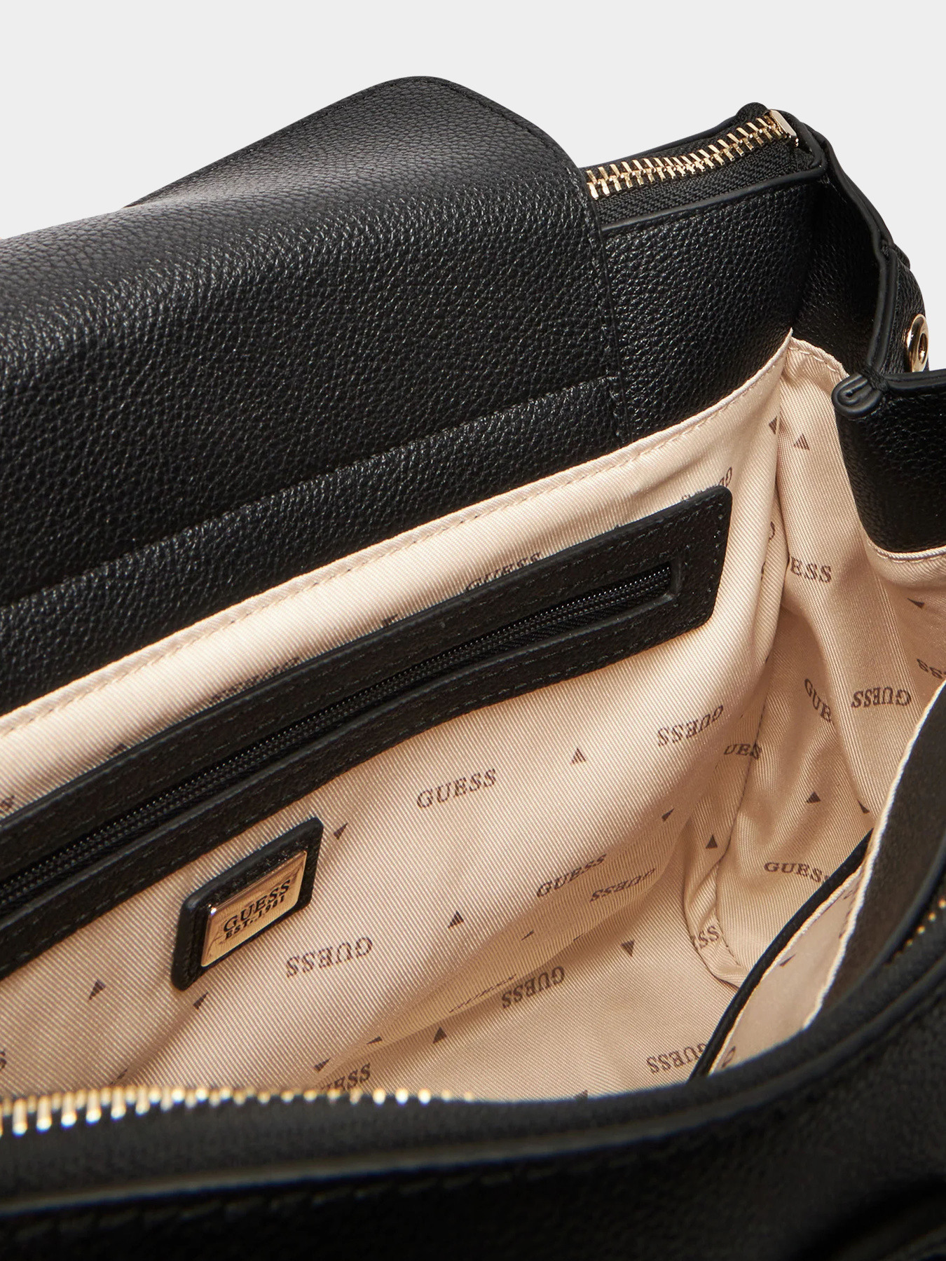 Сумки GUESS модель HWBG95-36060-BLA Фото