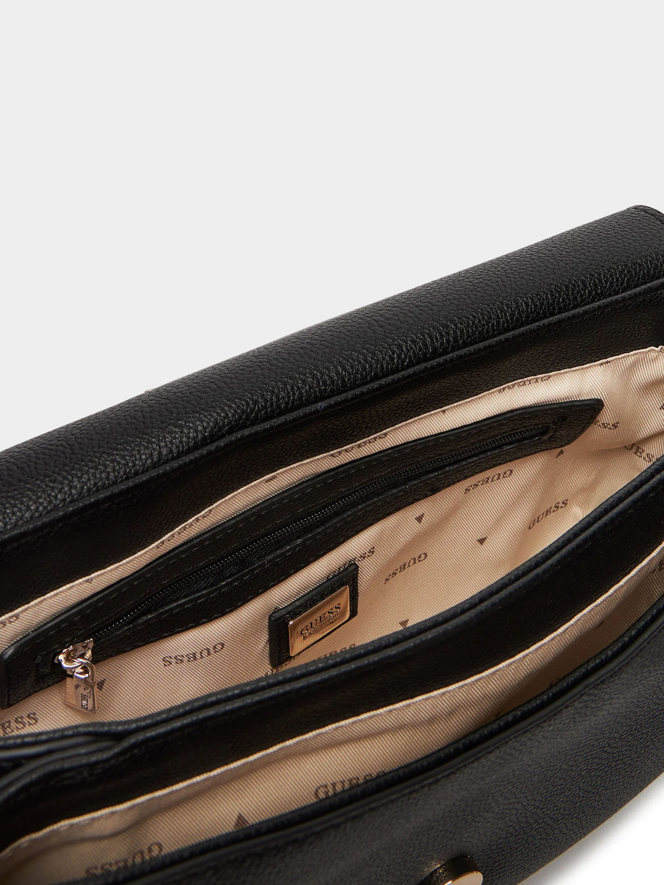 Сумки GUESS модель HWBG95-36210-BLA Фото