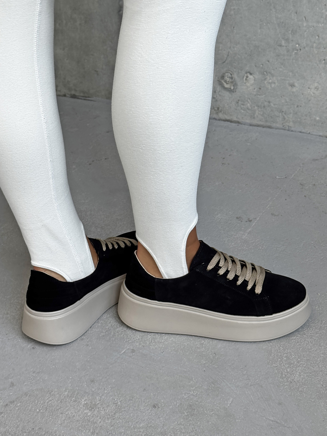 Кроссовки INNOE модель 777526-2 Фото