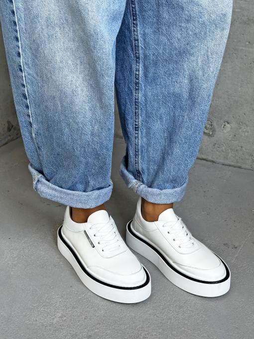 Кроссовки INNOE модель 777531 Фото