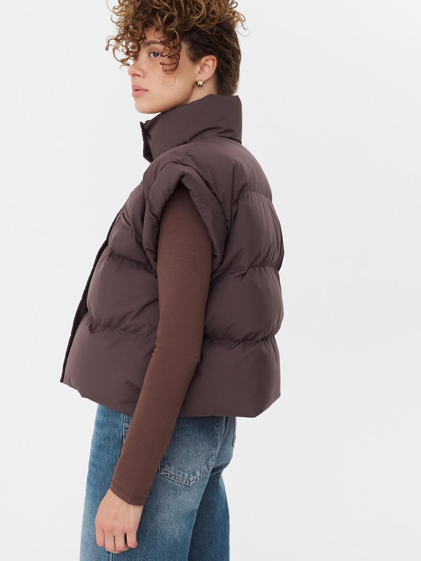 Утепленный жилет FASHIONISTA модель 9054 Утепленный жилет FASHIONISTA модель 9054 Фото