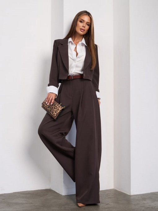 Деловой костюм ISSA Plus модель 14843_темно_коричневый Фото